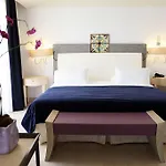 Is Arenas 5* 나르볼리아