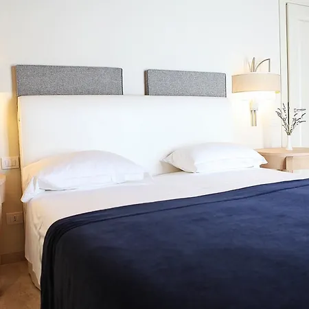 Is Arenas Hotel