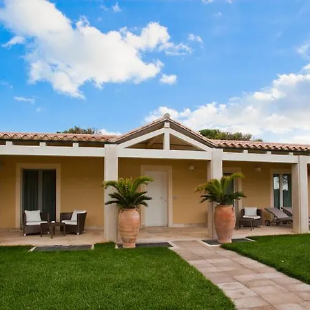 Is Arenas מלון Narbolia